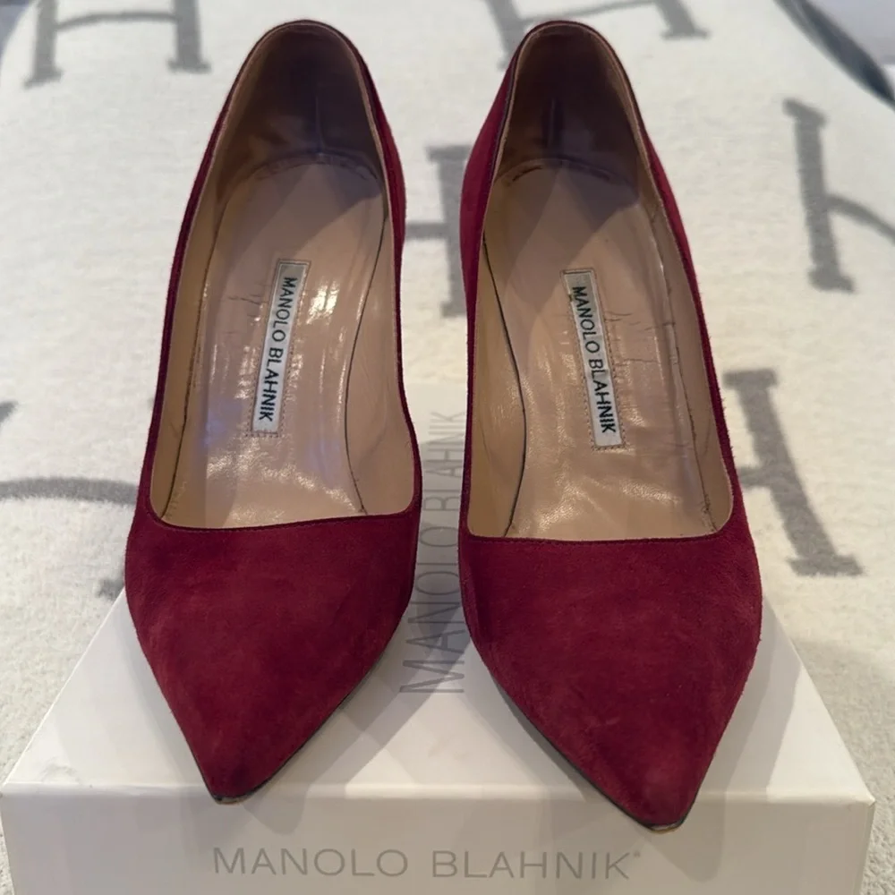Manolo Blahnik Sz 8 / 38 BB Burgundy Suede EXCELLENT Cond w/Orig Box Dust Bag - Picture 3 of 11